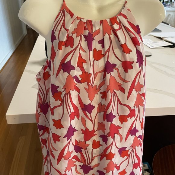 Tops - Pink and red floral camisole top lined - size Small